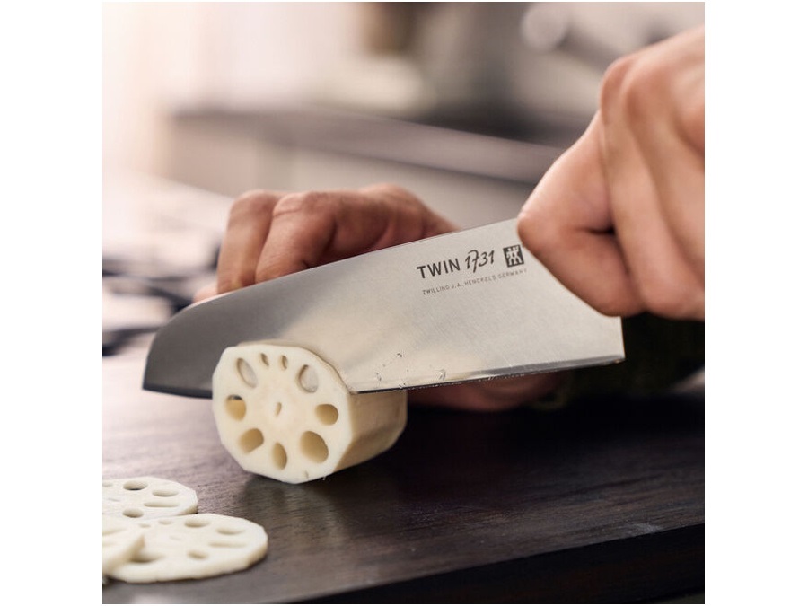ZWILLING J.A.HENCKELS ITALIA 1731, Coltello santoku liscio - 18 cm