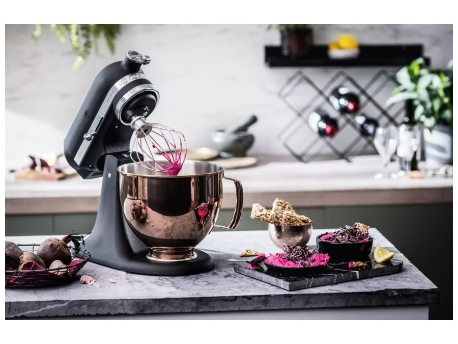 KITCHENAID Artisan, planetaria con testa reclinabile 4,8 Lt, accessori in acciaio inox, cast iron black