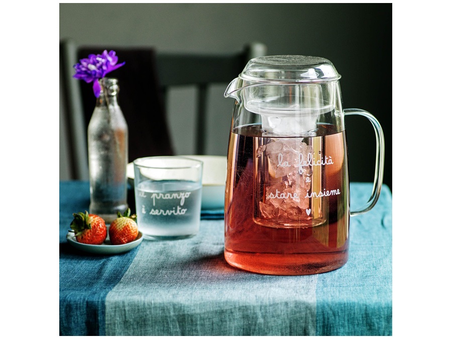 SIMPLE DAY LIVING & LIFESTYLE Caraffa con portaghiaccio in vetro la felicità è stare insieme