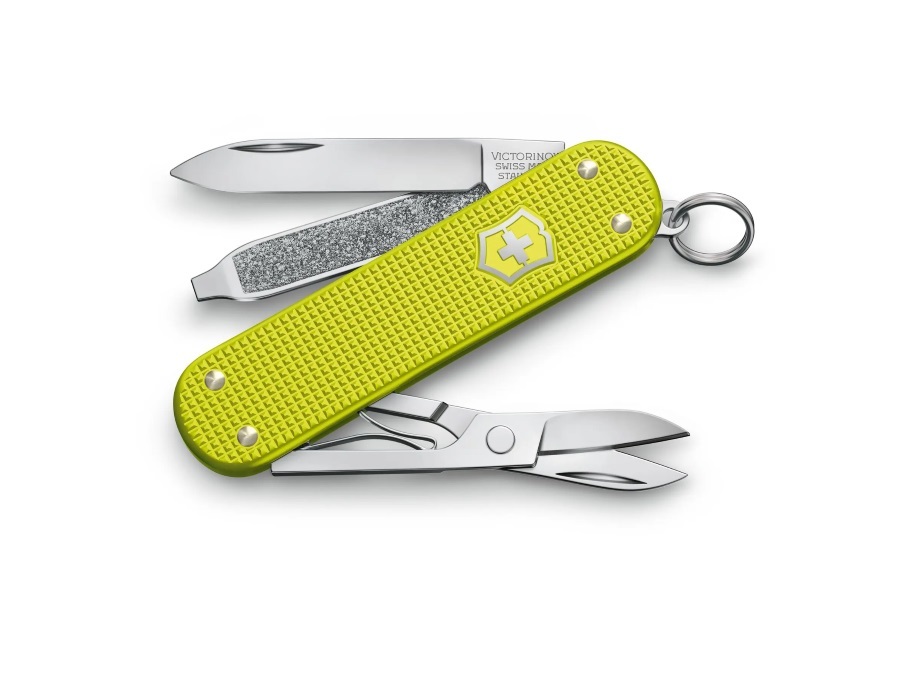 VICTORINOX Classic SD alox limited edition 2023, giallo elettrico