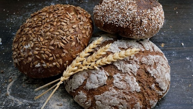 Come cuocere il pane fatto in casa con Emile Henry