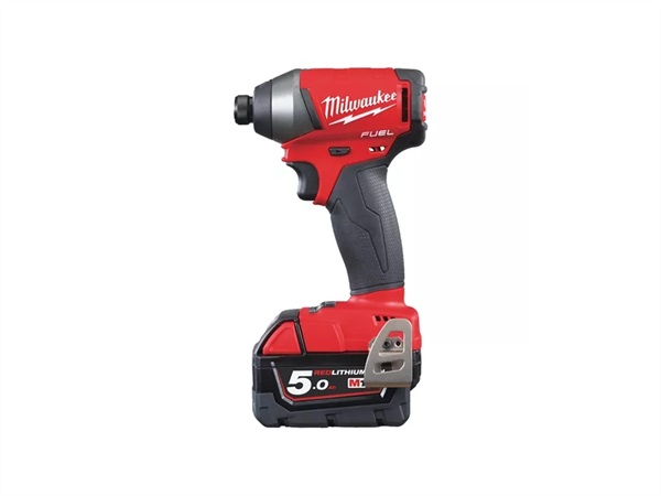 AVVITATORE AD IMPULSI M18 FUEL ATTACCO ½ QUADRO P