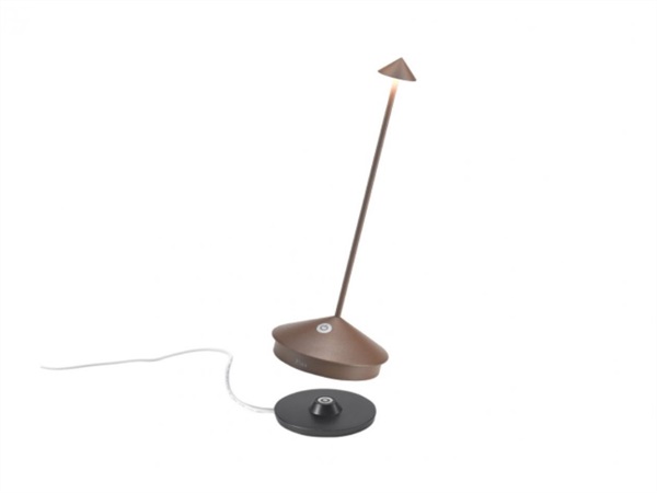 ZAFFERANO S.R.L. Pina pro, lampada da tavolo ricaricabile corten