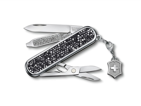 VICTORINOX Victorinox Swiss Classic SD 0.6221 Coltellino svizzero Crystal