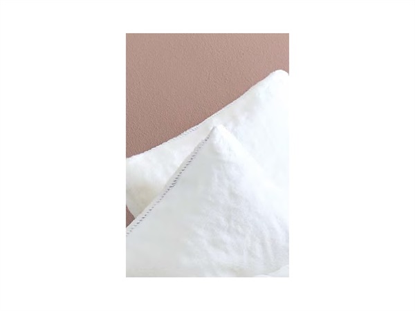 MAISON SUCREE Pluma, cuscino in eco-pelliccia 60x60 cm
