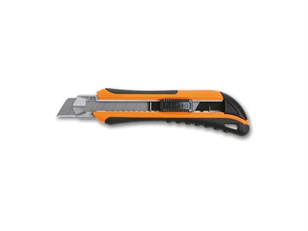 BETA UTENSILI Cutter 18mm fornito con 6 lame