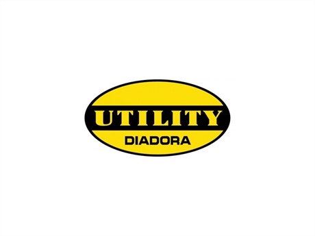 DIADORA