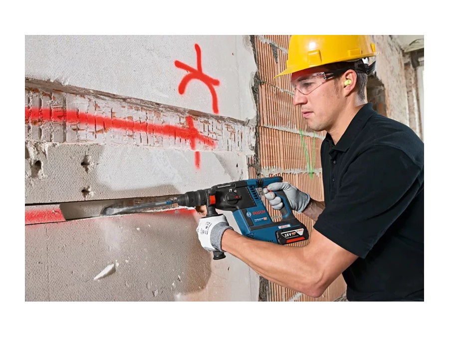 BOSCH MARTELLO GBH 18V-26 F 5.5Ah     BOSCH