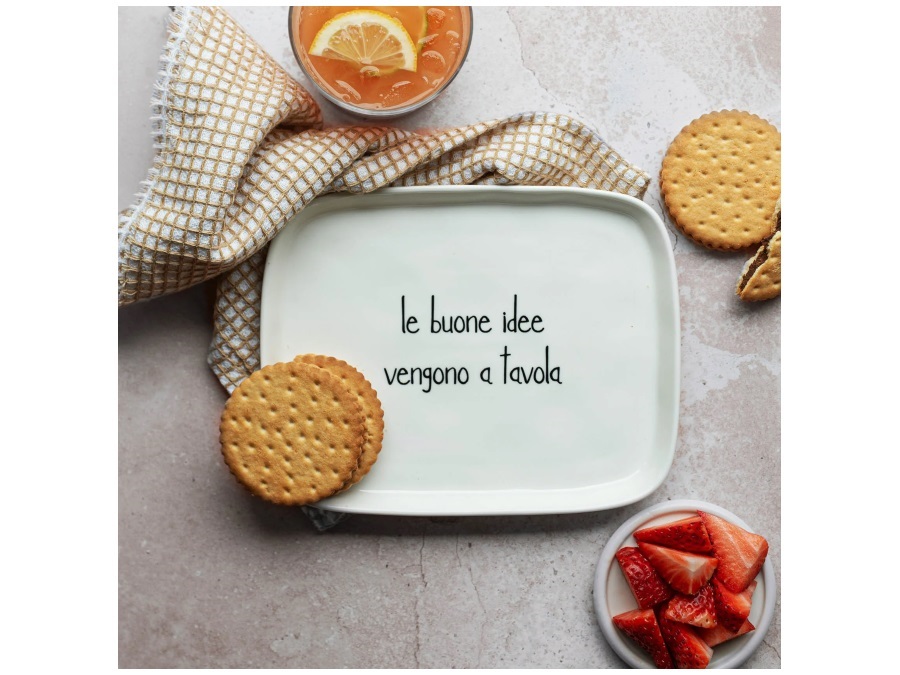 SIMPLE DAY LIVING & LIFESTYLE Piatto rettangolare Le buone idee vengono a tavola 20x15,5 cm