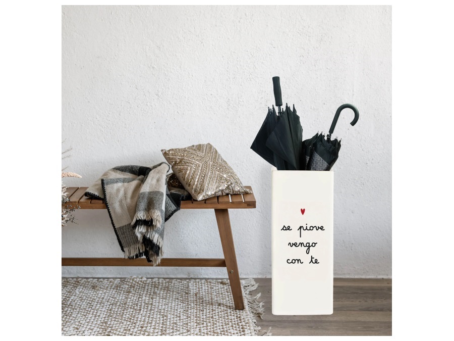 SIMPLE DAY LIVING & LIFESTYLE Portaombrelli in grès Se piove vengo con te