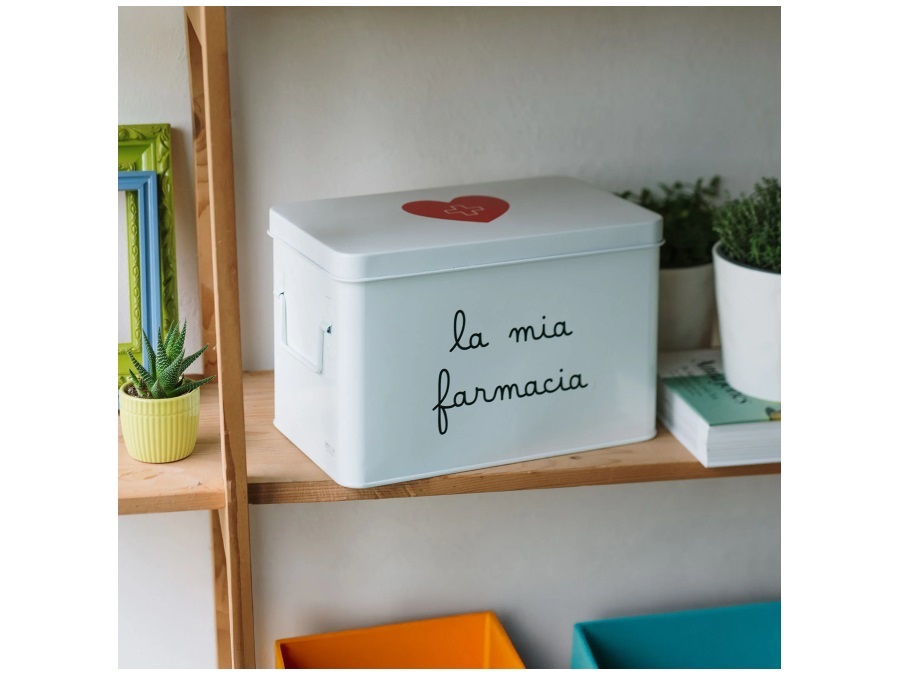 SIMPLE DAY LIVING & LIFESTYLE Scatola in acciaio verniciato La mia farmacia - 32x19x20 cm