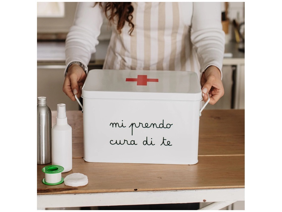 SIMPLE DAY LIVING & LIFESTYLE Scatola in acciaio verniciato Mi prendo cura di te - 32x19x20 cm