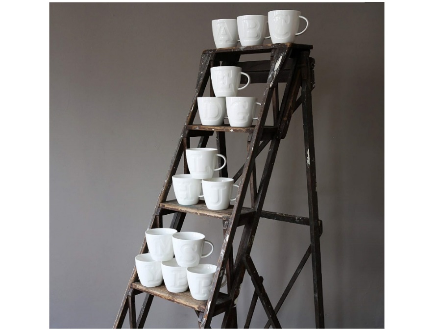 TRADING GROUP Tazza con lettera, porcellana, bianca